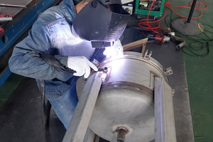 壓力容器證過濾器焊接